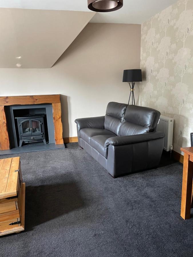 Appartement Newsagents Flat à Lairg Extérieur photo